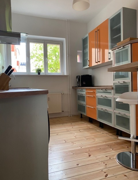 Sehr helle 3 Zimmer mit Balkon ab November verfügbar