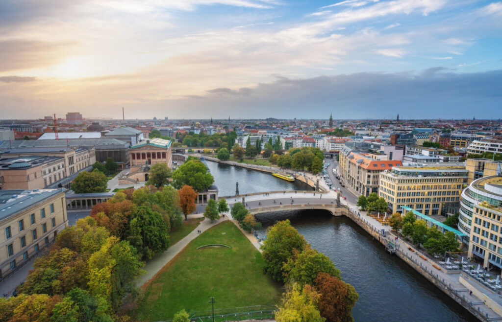 Luftaufnahme von Berlin - fine + mine Immobilienmakler